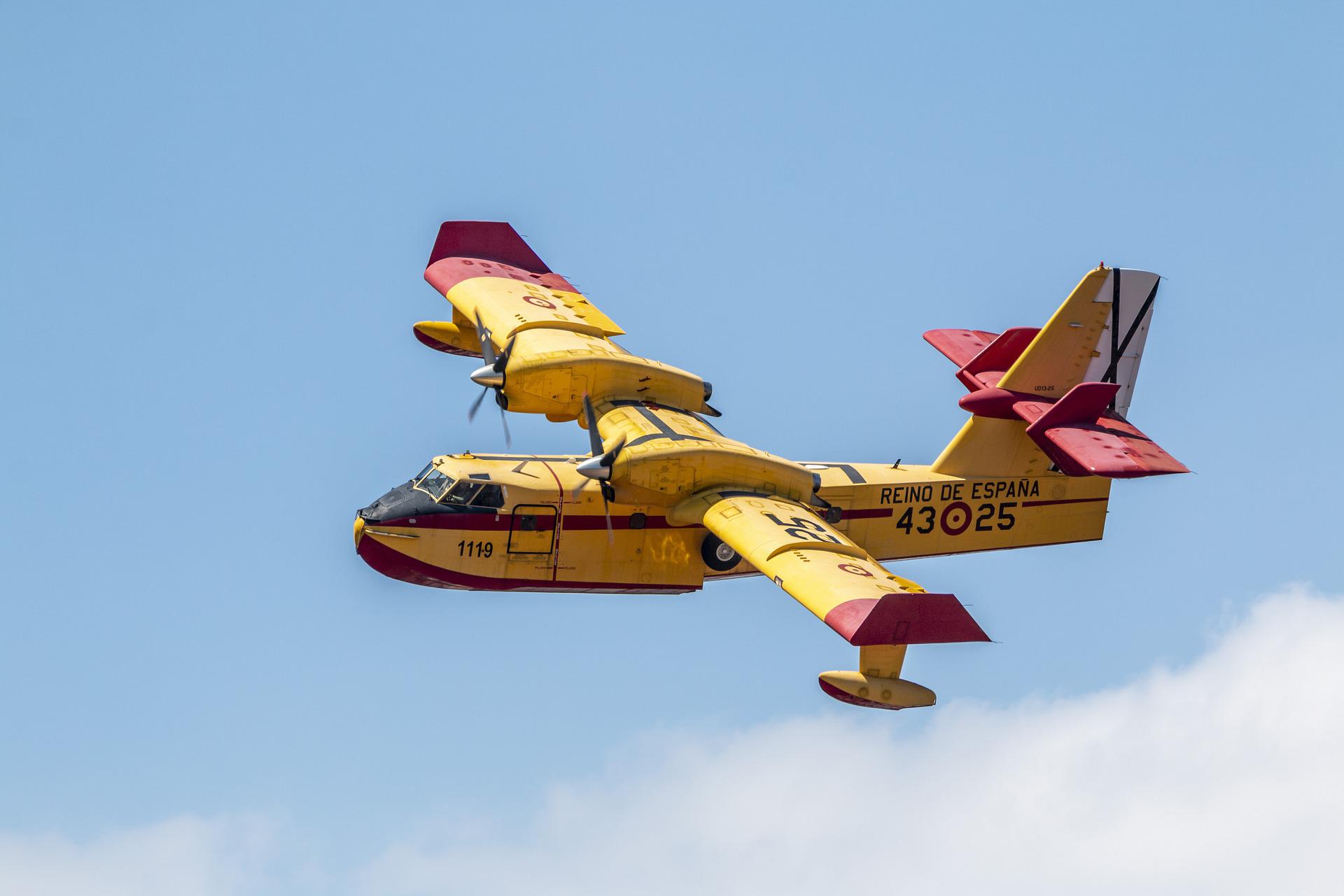 Yangın Söndürme Uçağı Canadair Cl-415