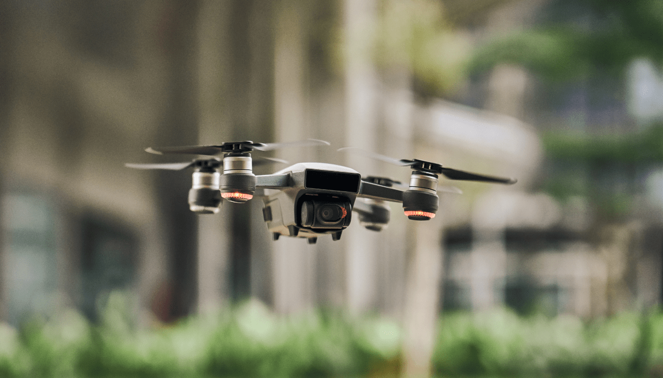Dronlar: Gökyüzündeki Geleceğin Teknolojisi