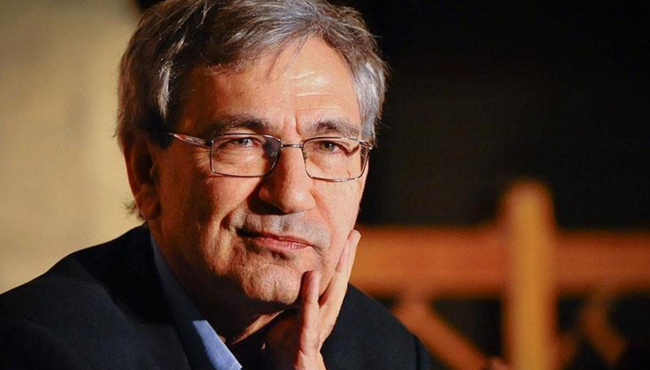 Orhan Pamuk: Edebiyatın Simgesel İsmi